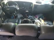 ✅ 2005 Chevrolet Silverado 2500HD LS • VIN: 1GCHK23U25F931501 • Лот: 70152695. Опубликован ранее на Copart с пробегом 81 383 миль. Бесплатный доступ к архиву аукционных продаж из США и подробный отчёт об истории автомобиля на DreamBid. Изображение 8.