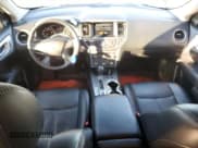 ✅ 2020 Nissan Pathfinder SL • VIN: 5N1DR2CMXLC650907 • Lot: 90268775. Wystawiony na Copart z przebiegiem 72 420 mil. Bezpłatny archiwum sprzedaży aukcyjnych z USA i szczegółowy raport historii pojazdu na DreamBid. Zdjęcie 8.