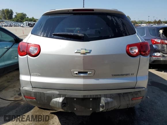 ✅ 2010 Chevrolet Traverse 2LT • VIN: 1GNLRGED9AJ260245 • Lot: 72128204. Wystawiony na Copart z przebiegiem Nie podano. Bezpłatny archiwum sprzedaży aukcyjnych z USA i szczegółowy raport historii pojazdu na DreamBid. Zdjęcie 6.