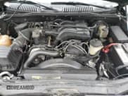 ✅ 2005 Ford Explorer XLT • VIN: 1FMZU63K35UA11887 • Lot: 45007395. Wystawiony na Copart z przebiegiem 275 405 mil. Bezpłatny archiwum sprzedaży aukcyjnych z USA i szczegółowy raport historii pojazdu na DreamBid. Zdjęcie 12.