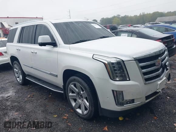 ✅ 2019 Cadillac Escalade Luxury • VIN: 1GYS4BKJ7KR310217 • Lot: 43234639. Listed on IAAI with 78,693 mi. Free auction sales archive from the USA and detailed vehicle history report at DreamBid. Image 1.