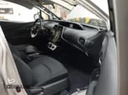 ✅ 2017 Toyota Prius Plus • VIN: JTDKARFP1H3044307 • Лот: 41440321. Опубликован ранее на IAAI с пробегом 40 512 миль. Бесплатный доступ к архиву аукционных продаж из США и подробный отчёт об истории автомобиля на DreamBid. Изображение 5.