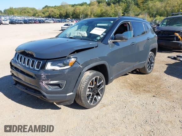 ✅ 2018 Jeep Compass Limited • VIN: 3C4NJDCB9JT485413 • Lot: 43426335. Listed on IAAI with 86,190 mi. Free auction sales archive from the USA and detailed vehicle history report at DreamBid. Image 17.