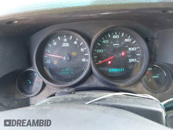 2008 Chevrolet Silverado 1500 Work Truck z VIN 1GCEC14X08Z170361, wystawiony jako IAAI lot #42389874 z przebiegiem 244 026 mil mil oraz . Historia ofert i sprzedaży dostępna na DreamBid. Obrazek 7.