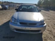 ✅ 1998 Honda Civic LX • VIN: 2HGEJ6674WH554478 • Lot: 86775325. Wystawiony na Copart z przebiegiem 191 231 mil. Bezpłatny archiwum sprzedaży aukcyjnych z USA i szczegółowy raport historii pojazdu na DreamBid. Zdjęcie 5.