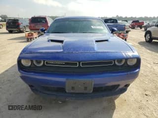 ✅ 2018 Dodge Challenger SXT Plus • VIN: 2C3CDZAG1JH202509 • Lot: 42591713. Wystawiony na Copart z przebiegiem 98 906 mil. Bezpłatny archiwum sprzedaży aukcyjnych z USA i szczegółowy raport historii pojazdu na DreamBid. Zdjęcie 5.