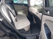 ✅ 2020 Hyundai Tucson SE • VIN: KM8J23A43LU216595 • Лот: 43541771. Опубликован ранее на IAAI с пробегом 98 920 миль. Бесплатный доступ к архиву аукционных продаж из США и подробный отчёт об истории автомобиля на DreamBid. Изображение 8.