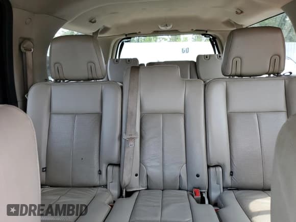✅ 2007 Ford Expedition Max Limited • VIN: 1FMFK20577LA56128 • Lot: 55116004. Listed on Copart with 271,637 mi. Free auction sales archive from the USA and detailed vehicle history report at DreamBid. Image 10.