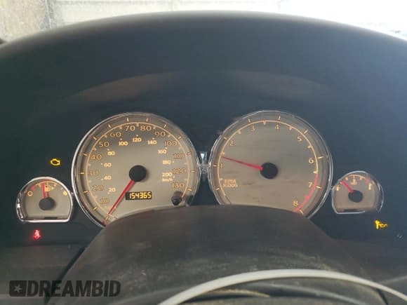 ✅ 2007 Saturn VUE I4 • VIN: 5GZCZ33D47S877204 • Lot: 49153545. Wystawiony na Copart z przebiegiem 154 365 mil. Bezpłatny archiwum sprzedaży aukcyjnych z USA i szczegółowy raport historii pojazdu na DreamBid. Zdjęcie 9.