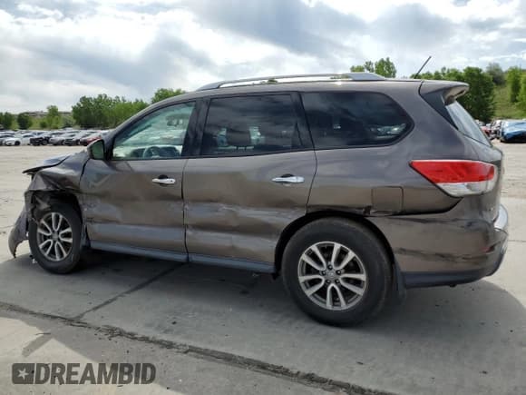 ✅ 2014 Nissan Pathfinder SV • VIN: 5N1AR2MM8EC674577 • Lot: 60882785. Listed on Copart with 142,534 mi. Free auction sales archive from the USA and detailed vehicle history report at DreamBid. Image 2.