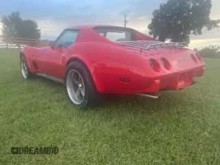 1977 Chevrolet Corvette с VIN 1Z37L7S442085, выставлен на аукционе Copart как лот 85011425 с пробегом 89 431 миль миль и Чистый • Clean title. История ставок и продаж доступна на DreamBid. Изображение 3.