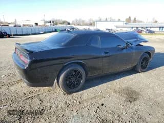 ✅ 2019 Dodge Challenger SXT • VIN: 2C3CDZAG5KH752104 • Lot: 39530284. Wystawiony na Copart z przebiegiem 19 157 mil. Bezpłatny archiwum sprzedaży aukcyjnych z USA i szczegółowy raport historii pojazdu na DreamBid. Zdjęcie 3.