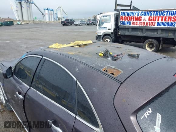 ✅ 2010 Infiniti FX • VIN: JN8AS1MWXAM855659 • Lot: 42105249. Wystawiony na IAAI z przebiegiem 169 905 mil. Bezpłatny archiwum sprzedaży aukcyjnych z USA i szczegółowy raport historii pojazdu na DreamBid. Zdjęcie 6.