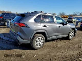 ✅ 2019 Toyota RAV4 LE • VIN: JTMF1RFV0KD504378 • Lot: 93947945. Wystawiony na Copart z przebiegiem 103 722 mil. Bezpłatny archiwum sprzedaży aukcyjnych z USA i szczegółowy raport historii pojazdu na DreamBid. Zdjęcie 3.