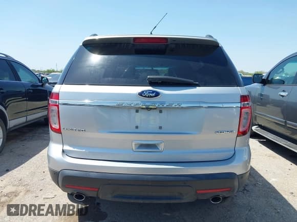 ✅ 2015 Ford Explorer Limited • VIN: 1FM5K7F86FGA26586 • Lot: 41835232. Wystawiony na IAAI z przebiegiem 161 191 mil. Bezpłatny archiwum sprzedaży aukcyjnych z USA i szczegółowy raport historii pojazdu na DreamBid. Zdjęcie 16.