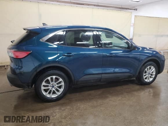 ✅ 2020 Ford Escape SE • VIN: 1FMCU9G6XLUC11649 • Lot: 58934695. Listed on Copart with 109,495 mi. Free auction sales archive from the USA and detailed vehicle history report at DreamBid. Image 3.