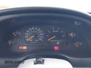 ✅ 1996 Ford Mustang • VIN: 1FALP4446TF220649 • Lot: 43878632. Wystawiony na IAAI z przebiegiem 88 647 mil. Bezpłatny archiwum sprzedaży aukcyjnych z USA i szczegółowy raport historii pojazdu na DreamBid. Zdjęcie 7.