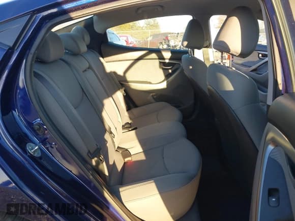 ✅ 2012 Hyundai Elantra GLS • VIN: 5NPDH4AE7CH149833 • Лот: 43690780. Опубликован ранее на IAAI с пробегом 128 188 миль. Бесплатный доступ к архиву аукционных продаж из США и подробный отчёт об истории автомобиля на DreamBid. Изображение 8.