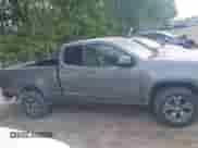 2018 Chevrolet Colorado 4WD Z71 с VIN 1GCHTDEN7J1273308, выставлен на аукционе IAAI как лот 42234416 с пробегом 267 264 миль миль и . История ставок и продаж доступна на DreamBid. Изображение 13.