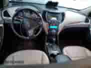 ✅ 2016 Hyundai Santa Fe Limited • VIN: 5XYZUDLA2GG332808 • Lot: 42789735. Wystawiony na Copart z przebiegiem 181 547 mil mil. Skorzystaj z bezpłatnego archiwum sprzedaży aukcyjnych z USA i zobacz szczegółowy raport historii pojazdu na DreamBid. Zdjęcie 8.