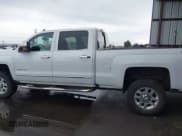 ✅ 2016 Chevrolet Silverado 2500HD LTZ • VIN: 1GC1KWE85GF271742 • Лот: 43666548. Опубликован ранее на IAAI с пробегом 241 053 миль. Бесплатный доступ к архиву аукционных продаж из США и подробный отчёт об истории автомобиля на DreamBid. Изображение 15.