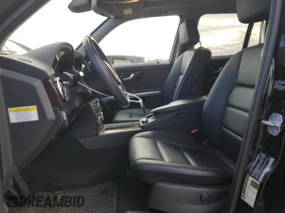 ✅ 2013 Mercedes-Benz GLK 350 • VIN: WDCGG8JB2DG097816 • Lot: 90414735. Wystawiony na Copart z przebiegiem 131 090 mil. Bezpłatny archiwum sprzedaży aukcyjnych z USA i szczegółowy raport historii pojazdu na DreamBid. Zdjęcie 7.