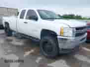 ✅ 2013 Chevrolet Silverado 2500HD Work Truck • VIN: 1GC2KVCG3DZ291362 • Lot: 42687033. Wystawiony na IAAI z przebiegiem 324 162 mil. Bezpłatny archiwum sprzedaży aukcyjnych z USA i szczegółowy raport historii pojazdu na DreamBid. Zdjęcie 1.