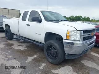 ✅ 2013 Chevrolet Silverado 2500HD Work Truck • VIN: 1GC2KVCG3DZ291362 • Lot: 42687033. Listed on IAAI with 324,162 mi. Free auction sales archive from the USA and detailed vehicle history report at DreamBid. Image 1.