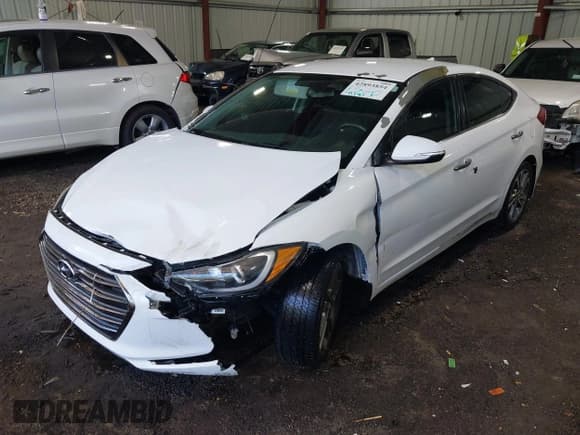 ✅ 2017 Hyundai Elantra SE • VIN: 5NPD84LF1HH129350 • Lot: 42893854. Listed on IAAI with 77,740 mi. Free auction sales archive from the USA and detailed vehicle history report at DreamBid. Image 2.