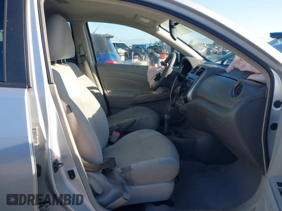 ✅ 2012 Nissan Versa SV • VIN: 3N1CN7AP0CL857688 • Лот: 43173035. Опубликован ранее на IAAI с пробегом 170 456 миль. Бесплатный доступ к архиву аукционных продаж из США и подробный отчёт об истории автомобиля на DreamBid. Изображение 5.