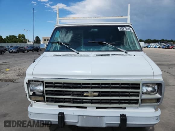 ✅ 1993 Chevrolet Chevy Van • VIN: 1GCEG25H3PF340021 • Lot: 69375045. Listed on Copart with 106,197 mi. Free auction sales archive from the USA and detailed vehicle history report at DreamBid. Image 5.