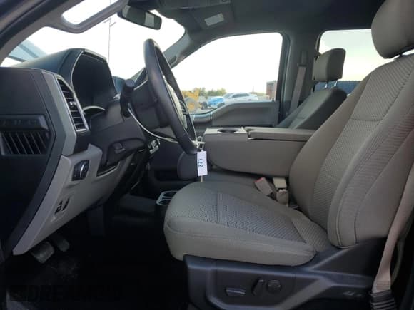 ✅ 2019 Ford F-150 Lariat • VIN: 1FTEW1E40KFC83201 • Lot: 87387235. Listed on Copart with 22,682 mi. Free auction sales archive from the USA and detailed vehicle history report at DreamBid. Image 7.