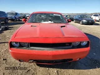 ✅ 2014 Dodge Challenger R/T 100th Anniversary Appearance • VIN: 2C3CDYBT5EH261865 • Lot: 83256184. Wystawiony na Copart z przebiegiem 236 453 mil. Bezpłatny archiwum sprzedaży aukcyjnych z USA i szczegółowy raport historii pojazdu na DreamBid. Zdjęcie 5.