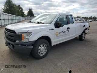 ✅ 2019 Ford F-150 XL • VIN: 1FTEX1CP0KKF00005 • Lot: 85300835. Wystawiony na Copart z przebiegiem 89 947 mil. Bezpłatny archiwum sprzedaży aukcyjnych z USA i szczegółowy raport historii pojazdu na DreamBid. Zdjęcie 1.
