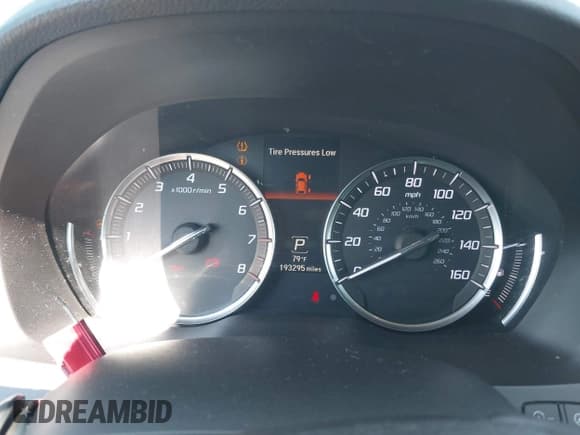 ✅ 2014 Acura MDX • VIN: 5FRYD3H22EB019848 • Lot: 43225940. Listed on IAAI with 193,295 mi. Free auction sales archive from the USA and detailed vehicle history report at DreamBid. Image 7.