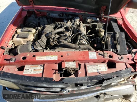 ✅ 1996 Mazda B-Series • VIN: 4F4CR12A4TTM28548 • Lot: 72554924. Listed on Copart with 110,591 mi. Free auction sales archive from the USA and detailed vehicle history report at DreamBid. Image 11.