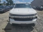 ✅ 2020 Chevrolet Silverado 1500 Custom • VIN: 1GCRWBEK4LZ209964 • Lot: 61614595. Wystawiony na Copart z przebiegiem 71 059 mil. Bezpłatny archiwum sprzedaży aukcyjnych z USA i szczegółowy raport historii pojazdu na DreamBid. Zdjęcie 5.