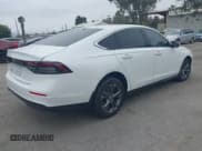 ✅ 2023 Honda Accord EX • VIN: 1HGCY1F36PA042417 • Лот: 41893844. Опубликован ранее на IAAI с пробегом 41 189 миль. Бесплатный доступ к архиву аукционных продаж из США и подробный отчёт об истории автомобиля на DreamBid. Изображение 4.