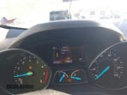 ✅ 2017 Ford Escape Titanium • VIN: 1FMCU0JD7HUA79136 • Lot: 43697186. Wystawiony na IAAI z przebiegiem 97 378 mil. Bezpłatny archiwum sprzedaży aukcyjnych z USA i szczegółowy raport historii pojazdu na DreamBid. Zdjęcie 7.