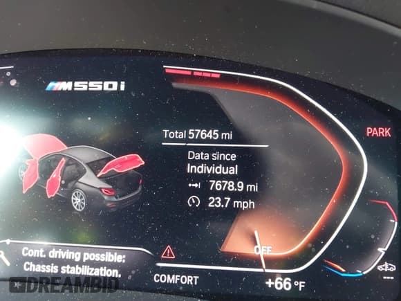 ✅ 2020 BMW 5 Series M550i xDrive • VIN: WBAJS7C07LCD85532 • Lot: 41518071. Wystawiony na IAAI z przebiegiem 57 645 mil. Bezpłatny archiwum sprzedaży aukcyjnych z USA i szczegółowy raport historii pojazdu na DreamBid. Zdjęcie 15.