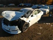 ✅ 2022 Tesla Model S • VIN: 5YJSA1E54NF488023 • Lot: 36074023. Listed on IAAI with 200 mi. Free auction sales archive from the USA and detailed vehicle history report at DreamBid. Image 16.