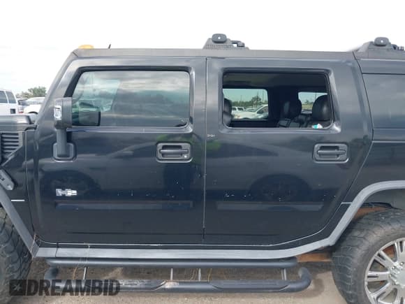 ✅ 2007 Hummer H2 SUV • VIN: 5GRGN23U47H112949 • Лот: 40998732. Опубликован ранее на IAAI с пробегом Не указан. Бесплатный доступ к архиву аукционных продаж из США и подробный отчёт об истории автомобиля на DreamBid. Изображение 14.