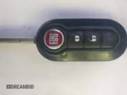 ✅ 2016 FIAT 500e • VIN: 3C3CFFGE4GT184182 • Lot: 43642233. Wystawiony na IAAI z przebiegiem 76 336 mil. Bezpłatny archiwum sprzedaży aukcyjnych z USA i szczegółowy raport historii pojazdu na DreamBid. Zdjęcie 11.