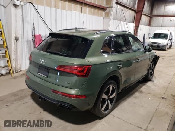 ✅ 2023 Audi Q5 • VIN: WA1FABFY2P2136526 • Лот: 69073915. Опубликован ранее на Copart с пробегом 17 865 миль. Бесплатный доступ к архиву аукционных продаж из США и подробный отчёт об истории автомобиля на DreamBid. Изображение 3.