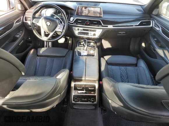 ✅ 2017 BMW 7 Series 740i • VIN: WBA7E2C30HG740990 • Lot: 67099225. Listed on Copart with 102,873 mi. Free auction sales archive from the USA and detailed vehicle history report at DreamBid. Image 8.