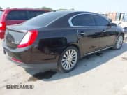 ✅ 2013 Lincoln MKS • VIN: 1LNHL9EK8DG615073 • Лот: 42946152. Опубликован ранее на IAAI с пробегом 168 074 миль. Бесплатный доступ к архиву аукционных продаж из США и подробный отчёт об истории автомобиля на DreamBid. Изображение 4.