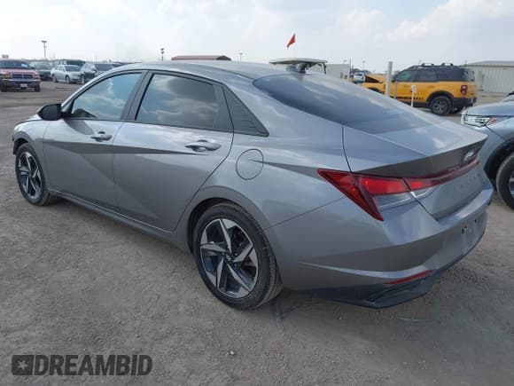✅ 2023 Hyundai Elantra SEL • VIN: KMHLS4AG7PU521290 • Lot: 43496919. Listed on IAAI with 56,610 mi. Free auction sales archive from the USA and detailed vehicle history report at DreamBid. Image 3.