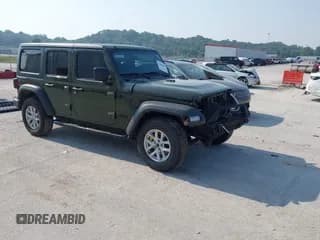 ✅ 2023 Jeep Wrangler Willys • VIN: 1C4HJXDG7PW646627 • Lot: 42469601. Wystawiony na IAAI z przebiegiem 50 178 mil. Bezpłatny archiwum sprzedaży aukcyjnych z USA i szczegółowy raport historii pojazdu na DreamBid. Zdjęcie 1.