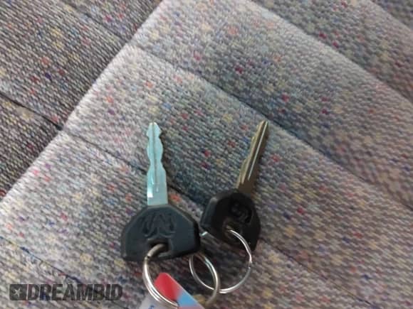 1996 Dodge Dakota with VIN 1B7GL23X5TS515398, listed as a IAAI auction lot 41837429 with 118,838 mi miles and . Bid and sale history available at DreamBid. Image 11.