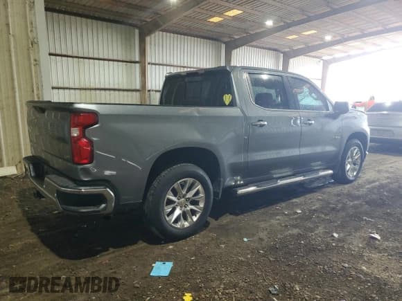 ✅ 2021 Chevrolet Silverado 1500 LTZ • VIN: 3GCPWEED4MG228221 • Lot: 63757244. Wystawiony na Copart z przebiegiem 105 255 mil. Bezpłatny archiwum sprzedaży aukcyjnych z USA i szczegółowy raport historii pojazdu na DreamBid. Zdjęcie 3.